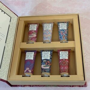 NEW! William Morris Women Patchouli & Red Berry Hand Cream Library - Vegan
